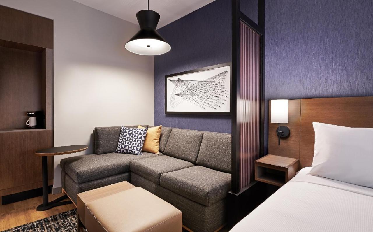 Hyatt Place 卡纳维拉尔角 外观 照片