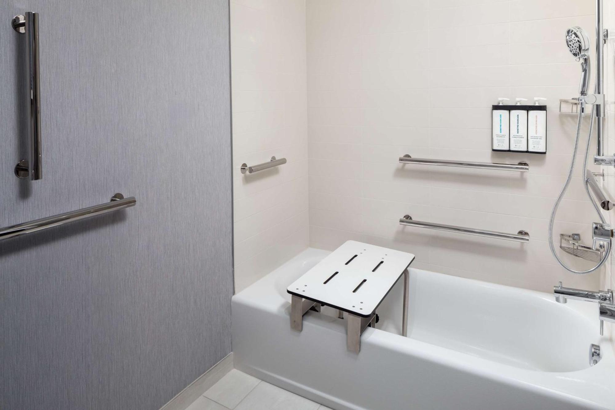 Hyatt Place 卡纳维拉尔角 外观 照片